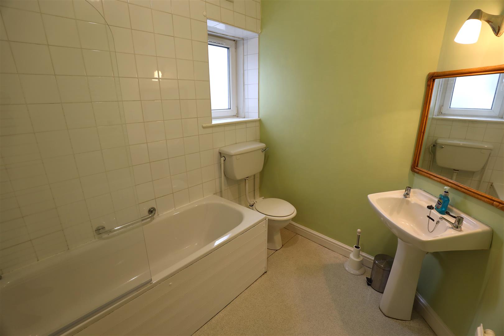 81 Eastgate, Cowbridge, CF71 7AA